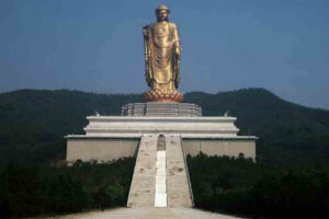 Spring Temple Buddha, China