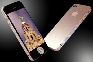 Diamond Rose iPhone 4 (32 GB)