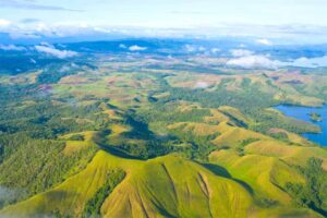 New Guinea - Top 10 Largest Islands in the world