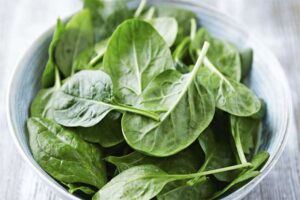 spinach-for-healthy-skin