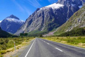 The Milford Road - Beautiful Highways