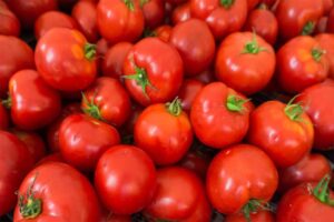 tomatoes-for-healthy-skin