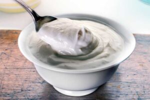 yogurt-for-healthy-skin