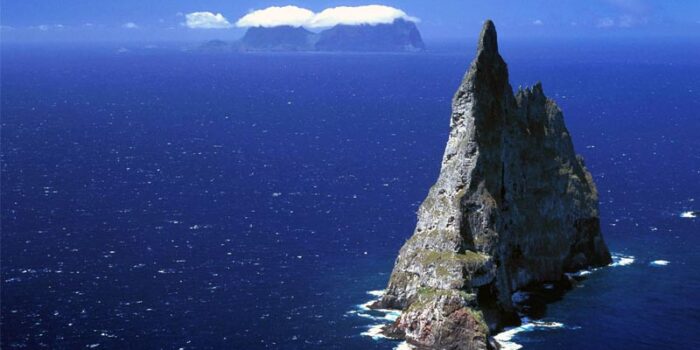 balls-pyramid-near-lord-howe-island-australia