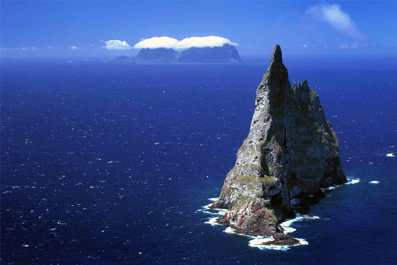 10 Most Famous Sea Stacks Around the World Depth World