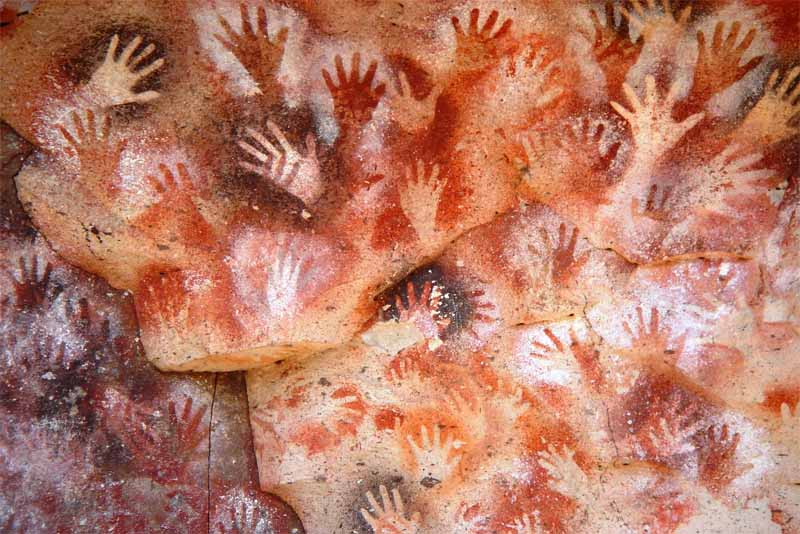cueva-de-las-manos-oldest-cave-paintings