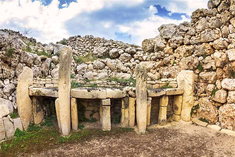 Ggantija-temple-oldest-temples-in-the-world