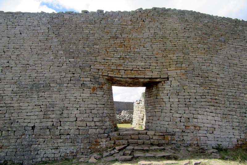 great-zimbabwe-wall-famous-walls-in-the-world