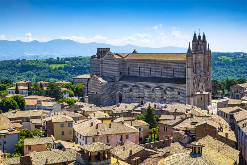 orvieto-beautiful-places-in-italy