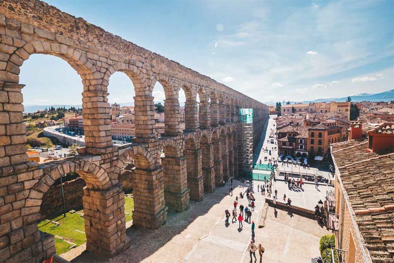 aqueduct-of-segovia