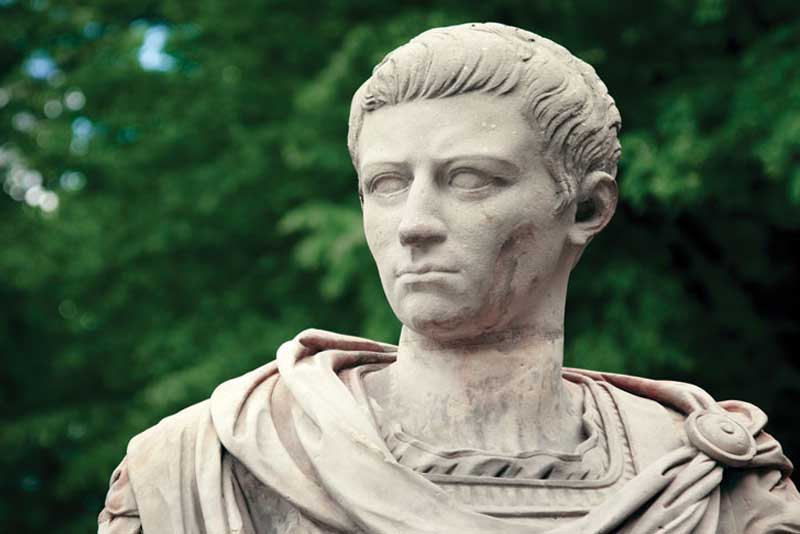 caligula-evil-leaders-in-history