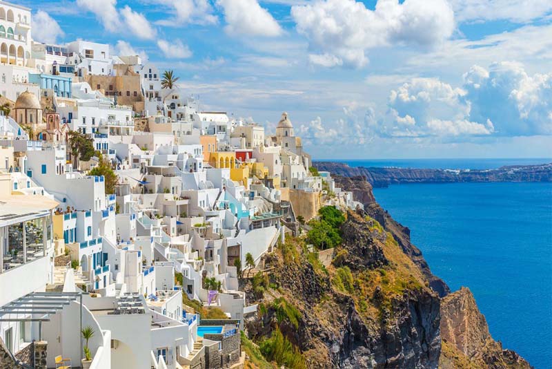 fira-sea-cliffs