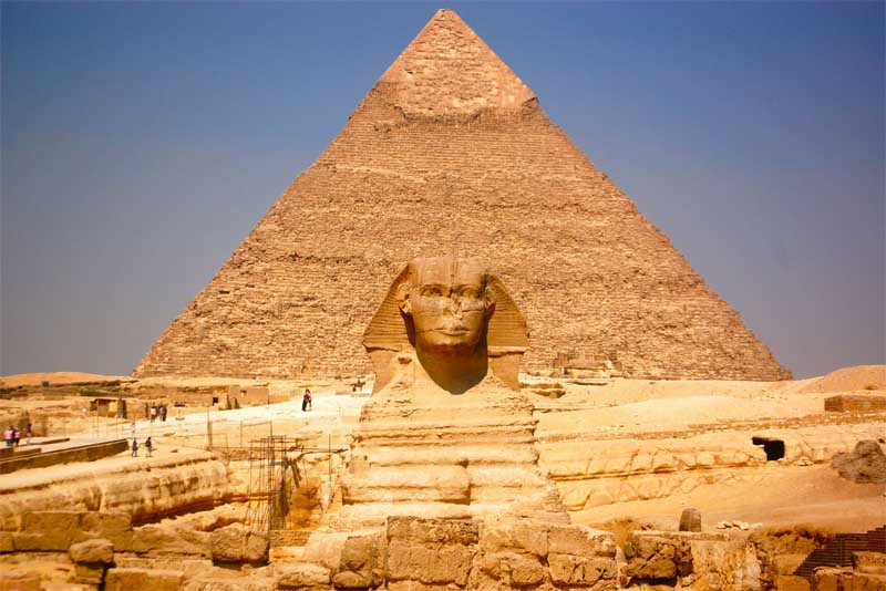 great-pyramid-of-giza-egypt-famous-tombs