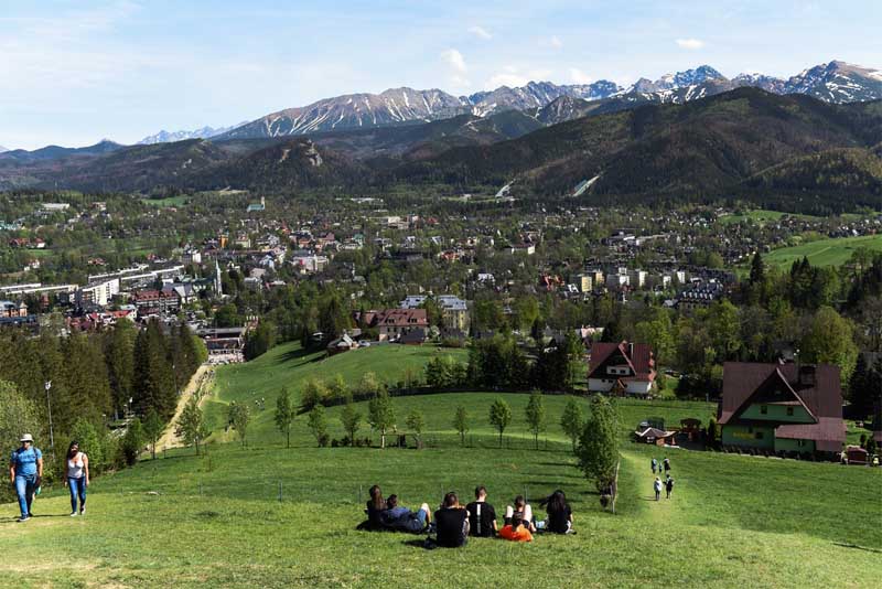 highlander-culture-of-zakopane-beautiful-places-in-poland