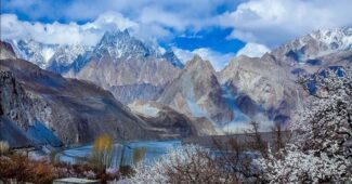 hunza-valley-relaxing-holiday-destinations