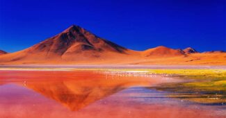 laguna-colorada-strangest-lake