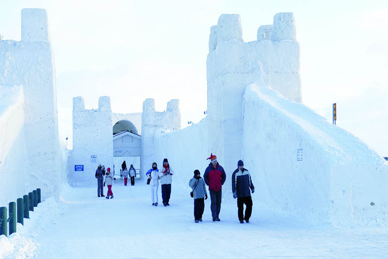 snow-castle-beautiful-places-in-finland