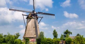 windmills-of-kinderdijk-beautiful-places-in-the-netherlands