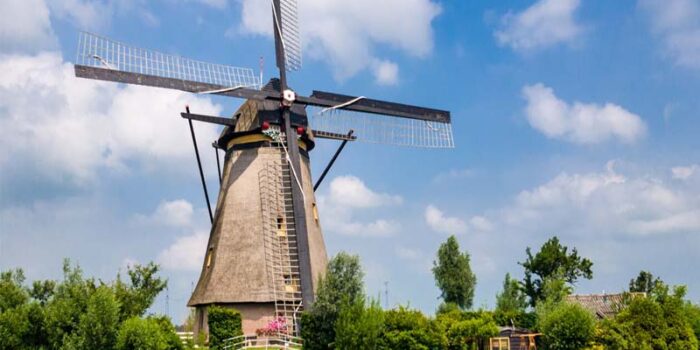windmills-of-kinderdijk-beautiful-places-in-the-netherlands
