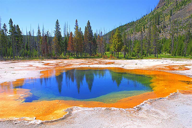 yellowstone-lake-usa