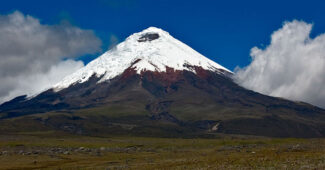 cotopaxi-famous-volcanoes