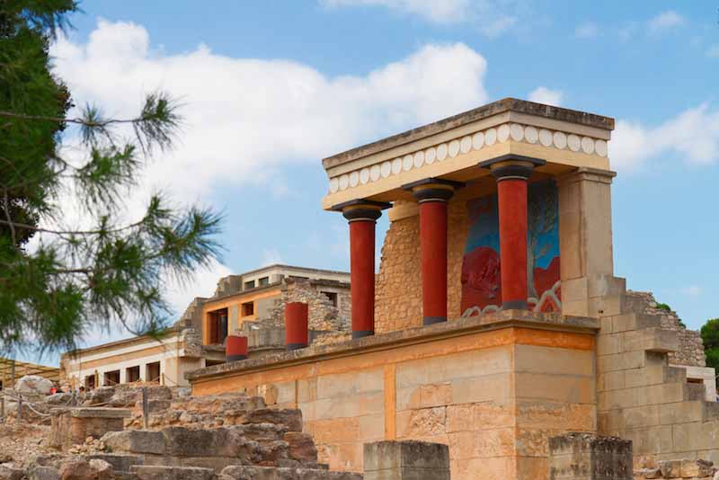 palace-of-knossos-oldest-building