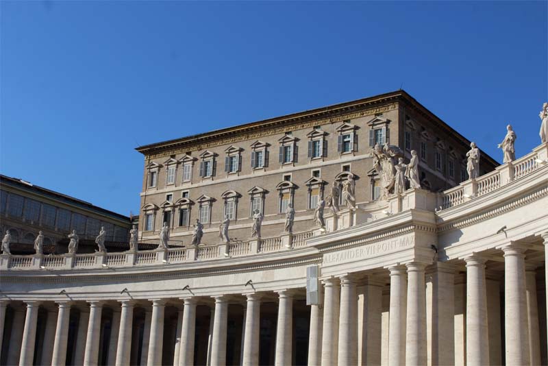 apostolic-palace-largest-palace