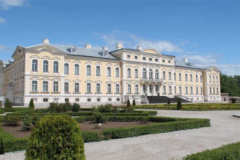 the-rundale-palace